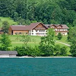 Haslbauer *